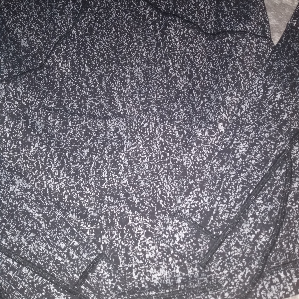 Lululemon Jacket 🖤🤍 - Picture 11 of 11